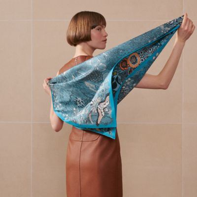 美品　エルメスシルクモスリン　スカーフストール　Paradis De Soie箱 美品 エルメスシルクモスリン スカーフストール Paradis De Soie